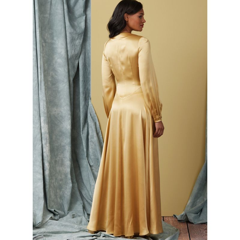 Patron Vogue 1928 F5 - Nuisette raffinée femme