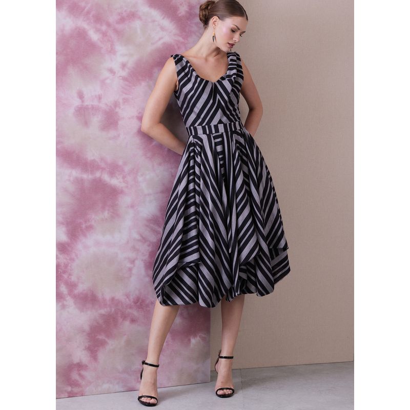 Patron Vogue 1935 B5 - Robe avec corsage dans le biais