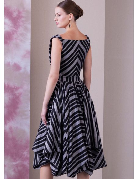 Patron Vogue 1935 B5 - Robe avec corsage dans le biais