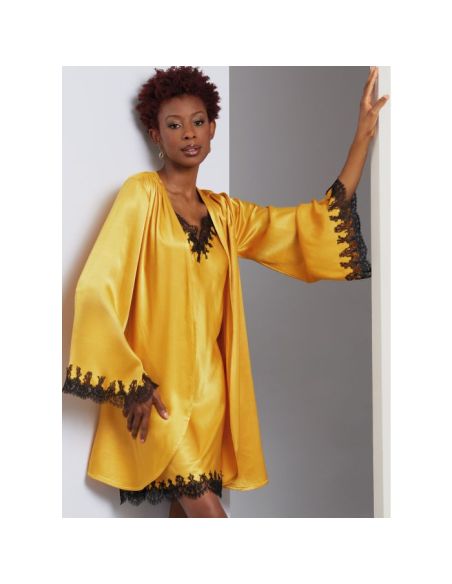 Patron Vogue 1962 A5 - Robe de chambre, camisole, jupon et pantalon