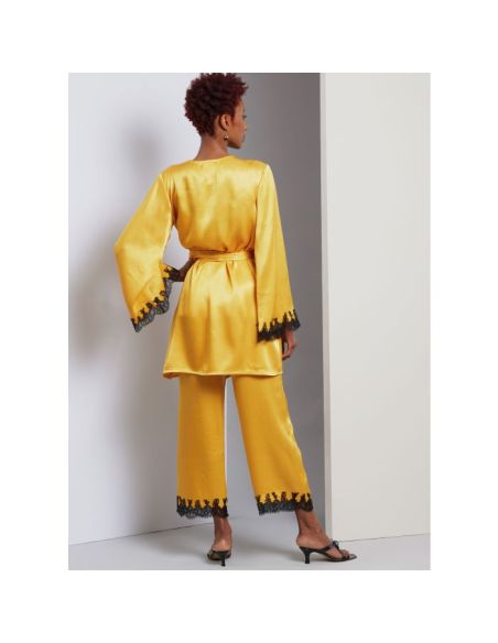 Patron Vogue 1962 F5 - Robe de chambre, camisole, jupon et pantalon