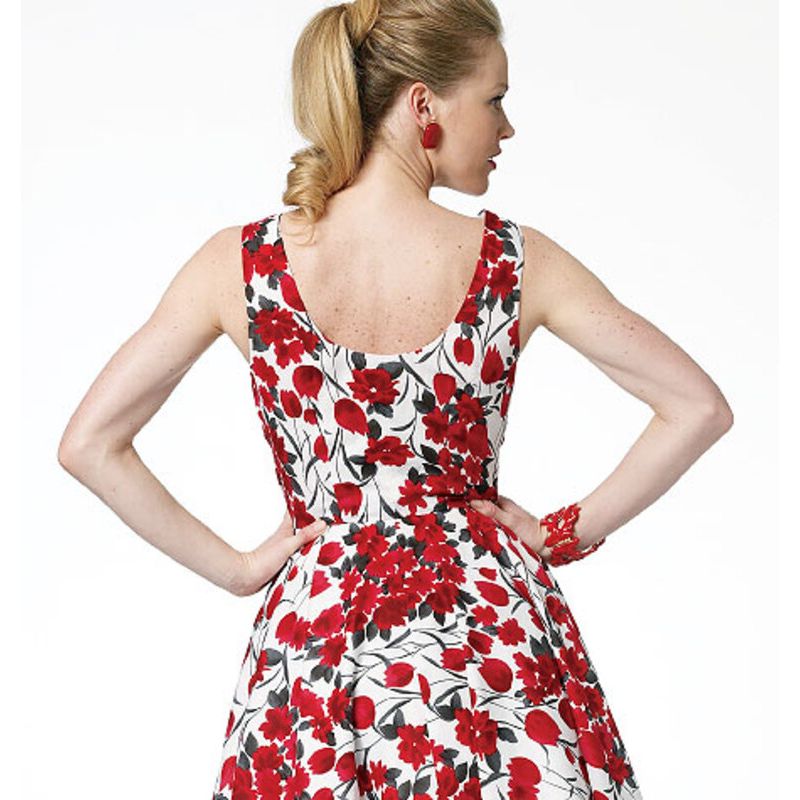 Patron Butterick 5748/A5 - Robe