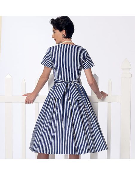 Patron Butterick 6318/A5 - Robe