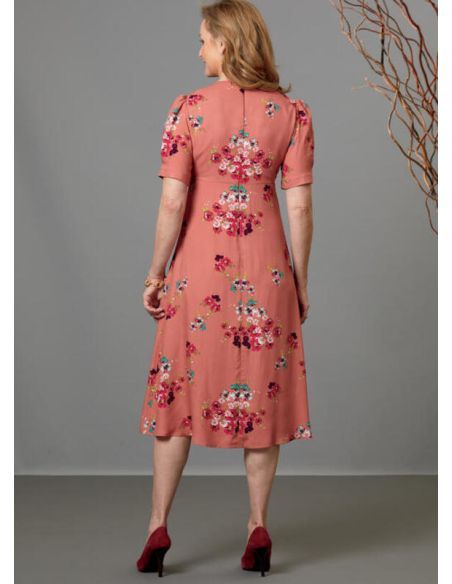 Patron Butterick 6586/A5 - Robe