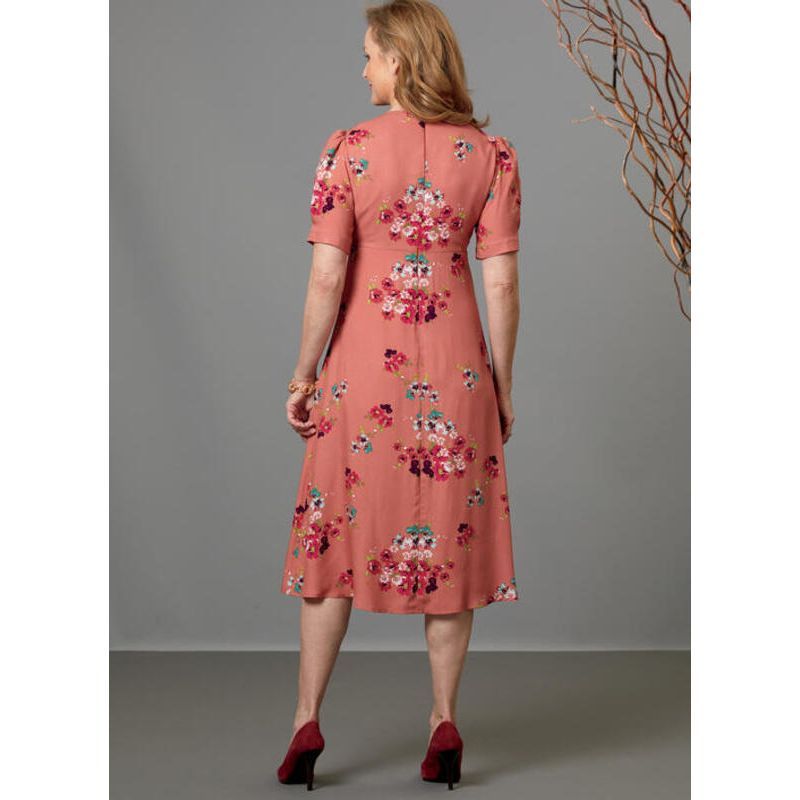 Patron Butterick 6586/A5 - Robe