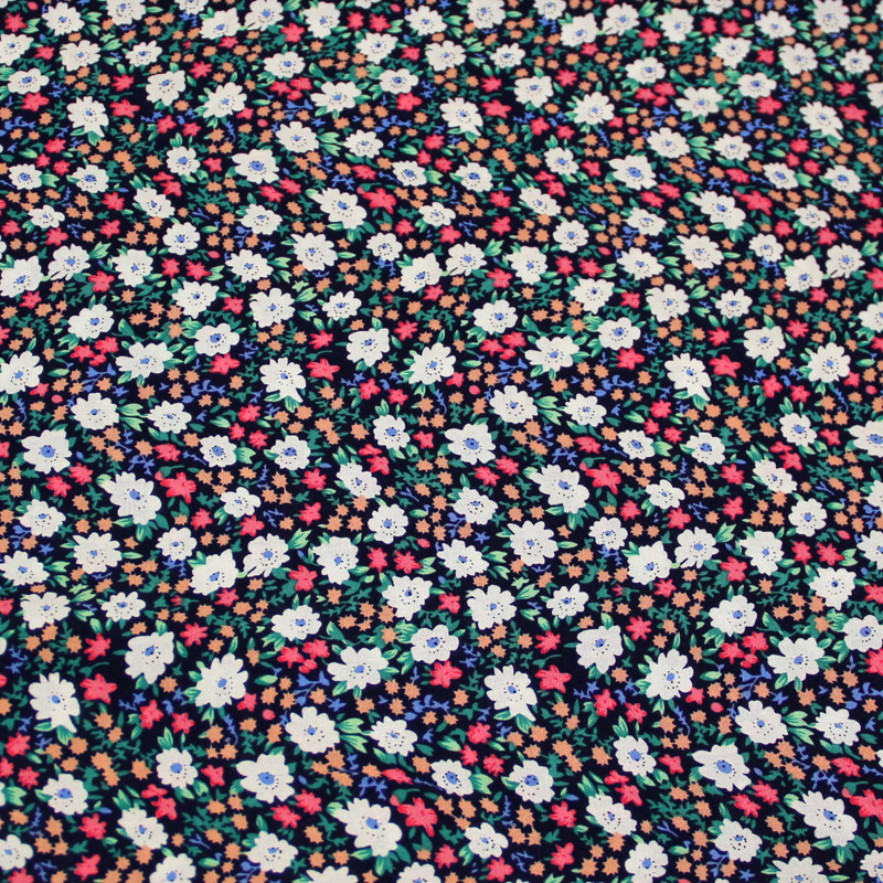Étoffe 100% viscose - Fleuri ciel sur fond marine fleuri multicolore
