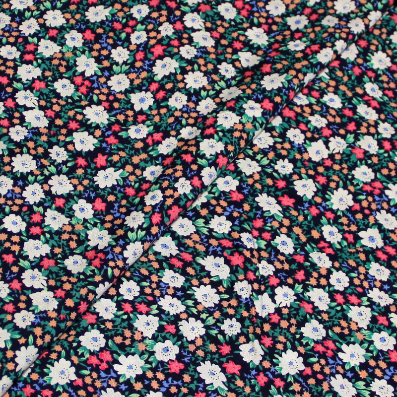 Étoffe 100% viscose - Fleuri ciel sur fond marine fleuri multicolore