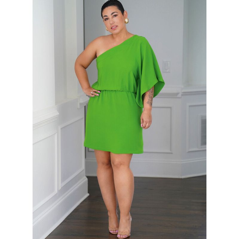 Patron Simplicity 9776.D5 - Caftan