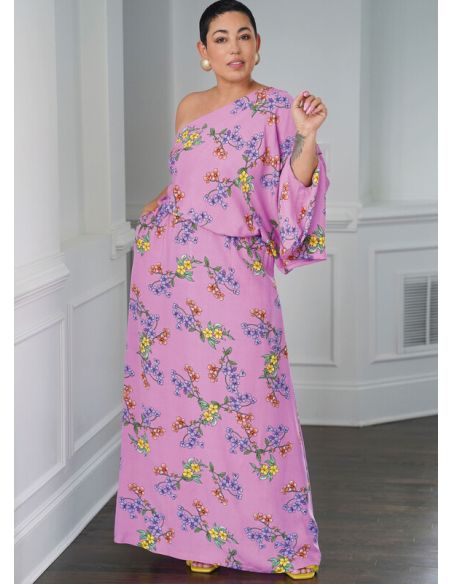 Patron Simplicity 9776.D5 - Caftan