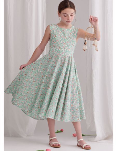 Patron Simplicity S9799.HH - Robe