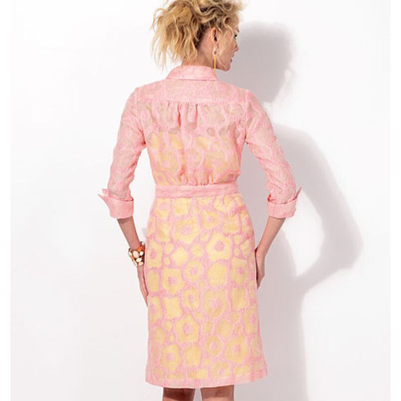 Patron McCall's 6696.B5 - Robes