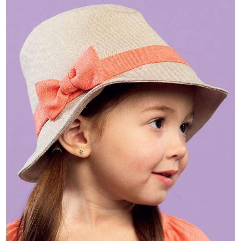 Patron McCall's 6762.OSZ - Chapeaux pour bébé