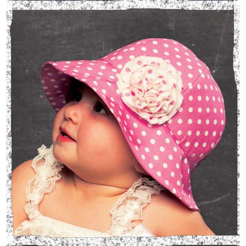 Patron McCall's 6762.OSZ - Chapeaux pour bébé