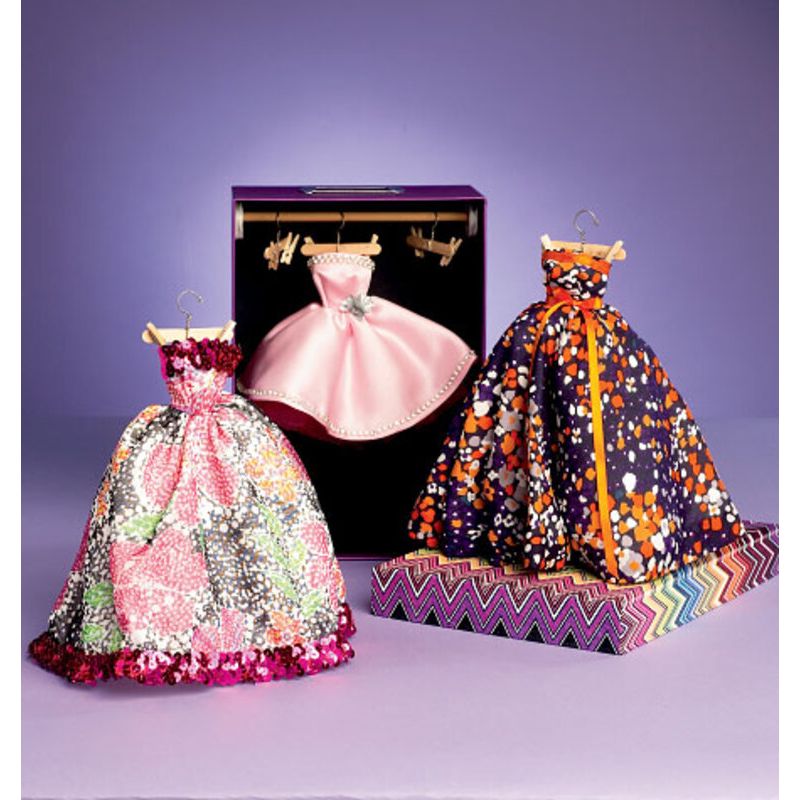 Patron McCall's 6903.OSZ - Vêtements pour poupée de 30cm