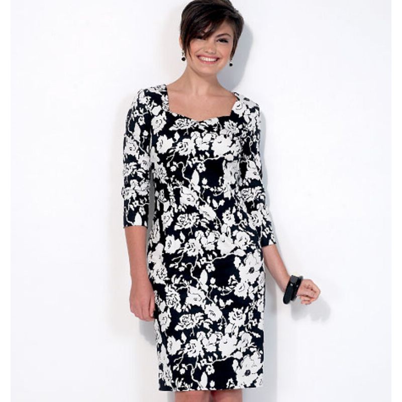 Patron McCall's 7085.A5 - Robes