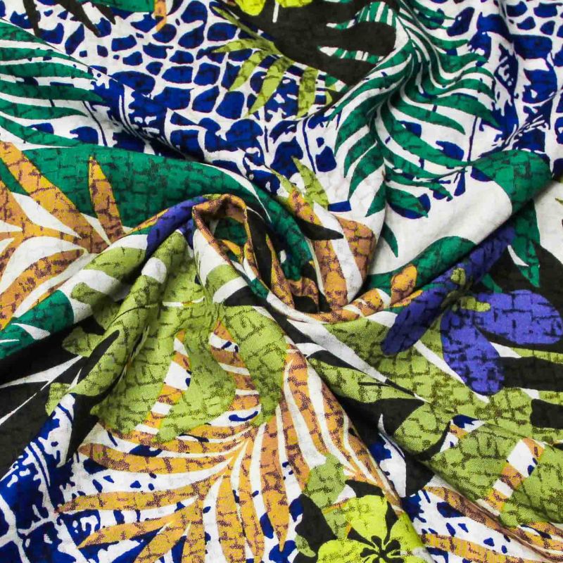 Étoffe 100% viscose - Feuillage multicolore