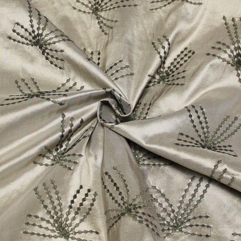 Soie sauvage 100% soie brodée - Nœud vert