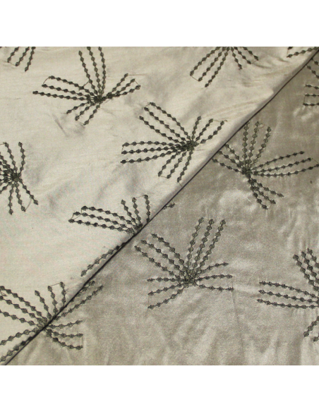 Soie sauvage 100% soie brodée - Nœud vert