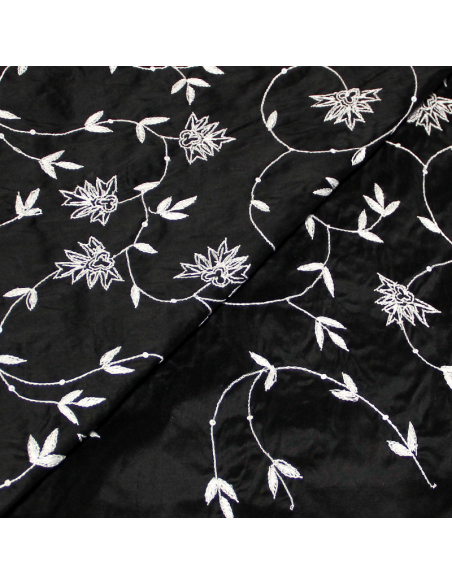 Soie sauvage 100% soie brodée - Fleuri blanc à sequin fond noir
