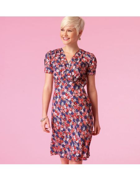 Patron McCall's 7116.B5 - Robe