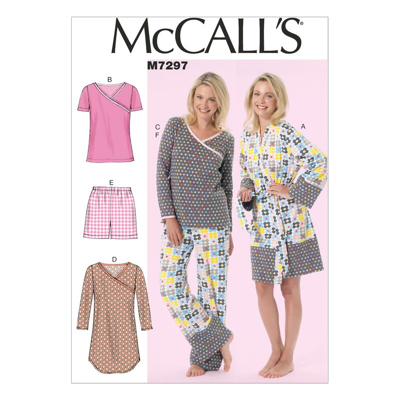Patron McCall's 7297.B5 - Peignoir, ceinture, haut, robe, short et pantalon