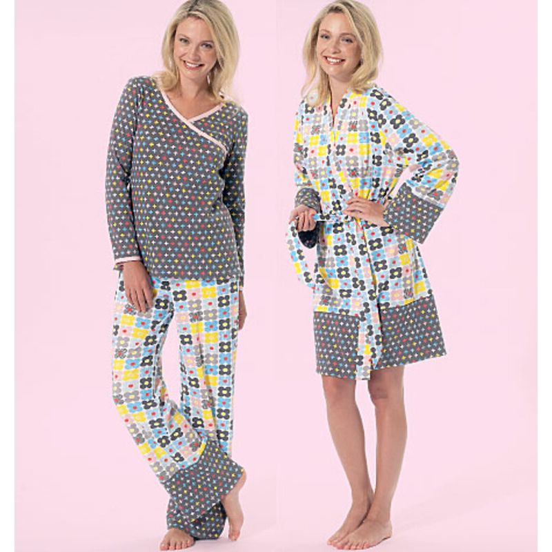 Patron McCall's 7297.B5 - Peignoir, ceinture, haut, robe, short et pantalon