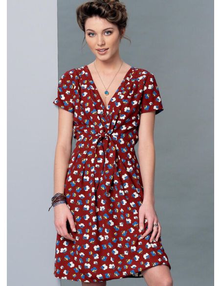 Patron McCall's 7381.Y - Robes