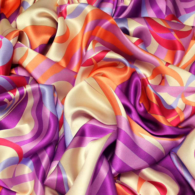 Satin 100% soie - Motif vintage ton violet & corail
