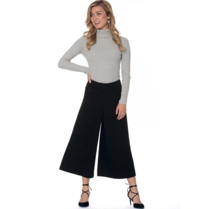 Patron McCall's 7475.A5 - Jupes, short 2