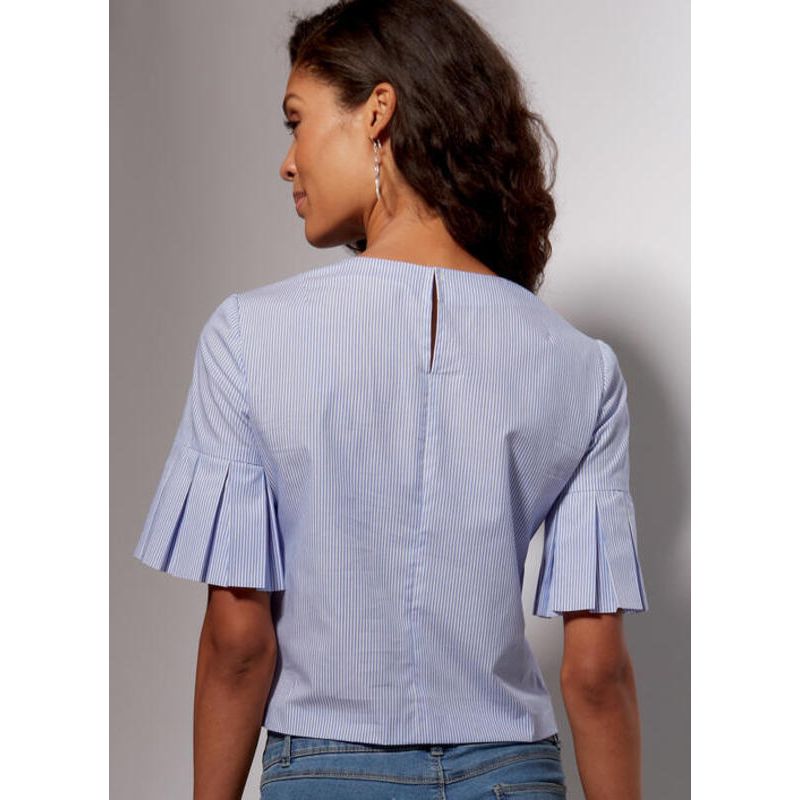 Patron McCall's 7533.B5 - Robes