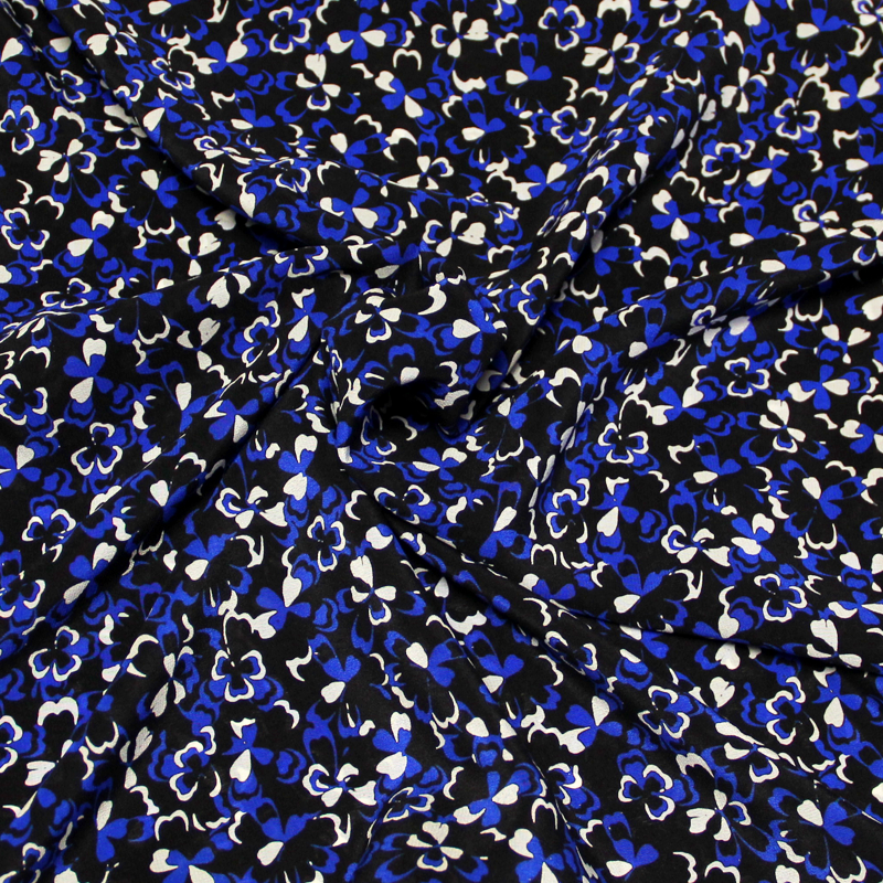 Crêpe de Chine 100% soie - Trèfle bleu & blanc fond noir