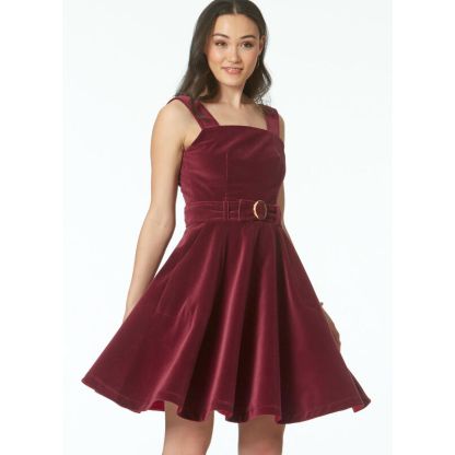 Patron McCall's 7626.AX5 - Robes, barboteuse et combinaison 2