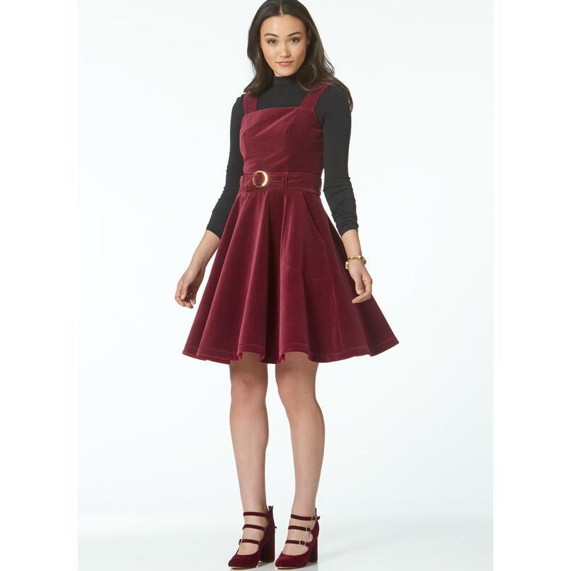 Patron McCall's 7626.AX5 - Robes, barboteuse et combinaison