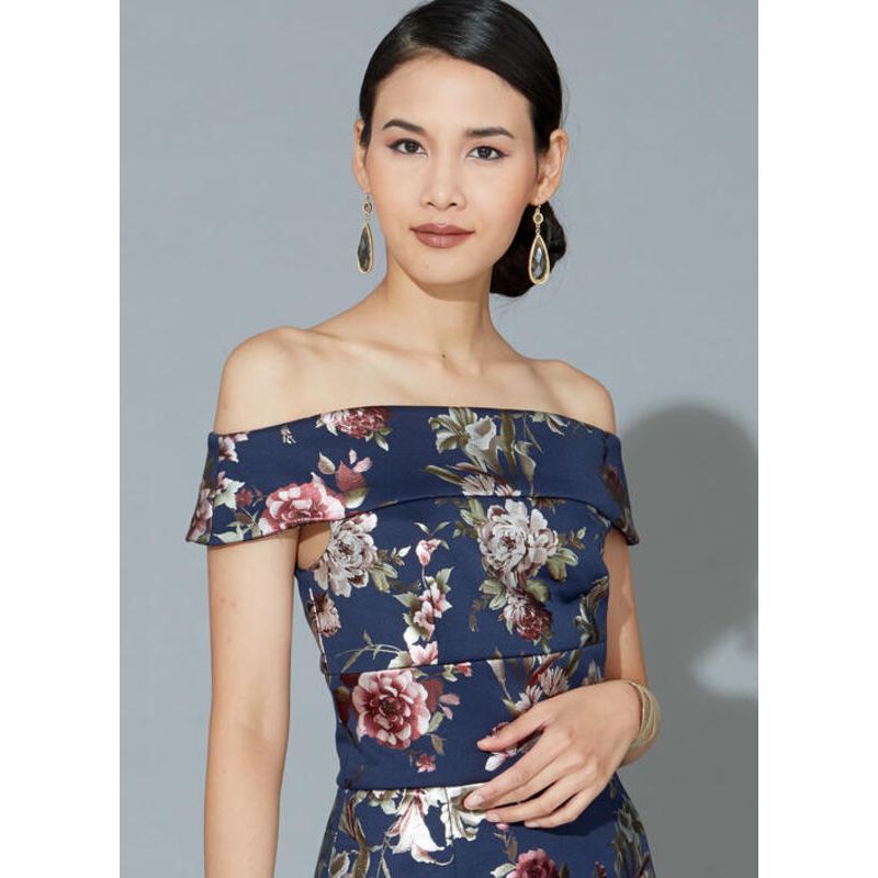 Patron McCall's 7719.A5 - Robes