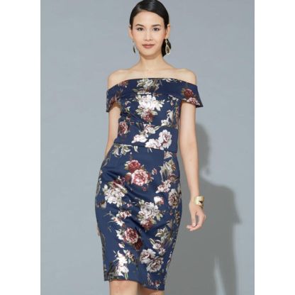 Patron McCall's 7719.A5 - Robes 2