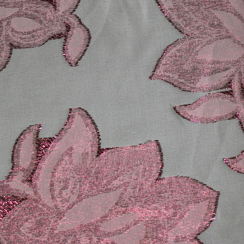 Mousseline de soie jacquard lancé découpé -  Rose fuchsia