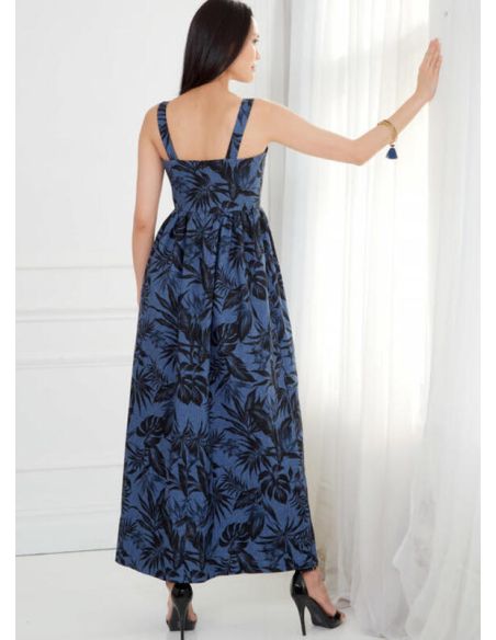 Patron McCall's 7778.A5 - Robes, barboteuse et combinaison