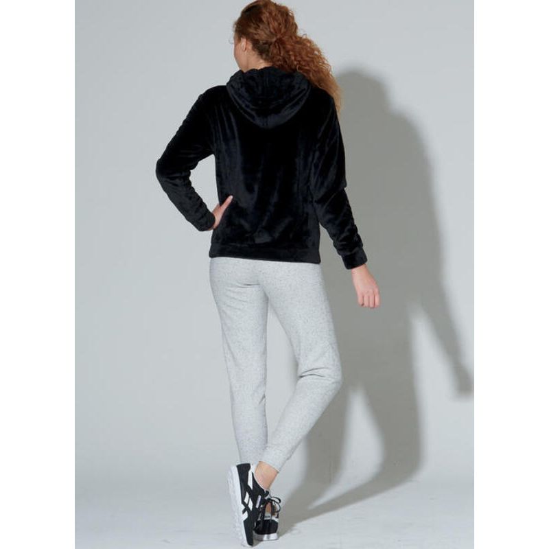 Patron McCall's 7816.Y - Haut, robe et pantalon