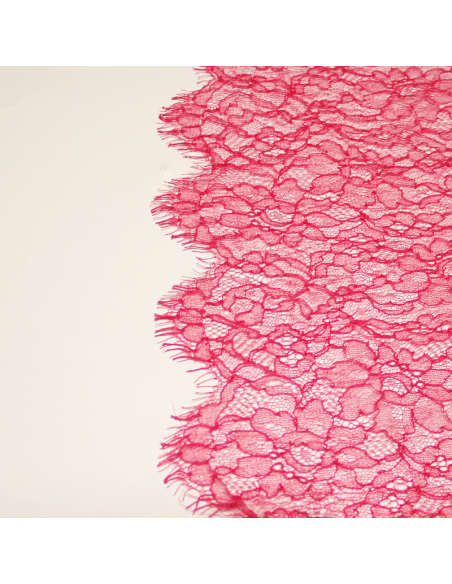 Dentelle de Calais - Fleur fuchsia