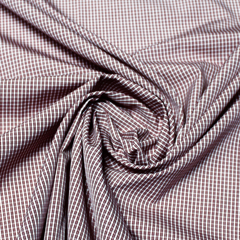 Popeline 100% coton peigné - Petits carreaux lie de vin