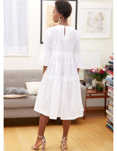 Patron McCall's 7948.A5 - Robes