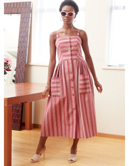 Patron McCall's 7950.A5 - Robes