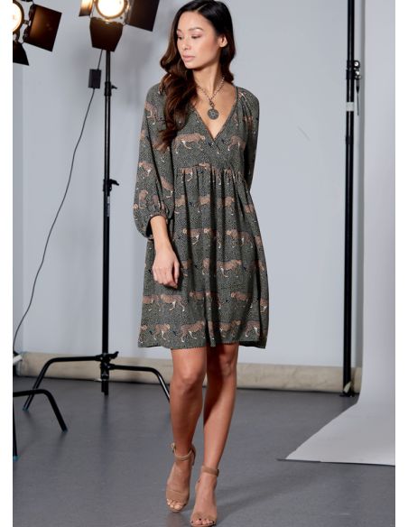 Patron McCall's 7969.Y - Robes