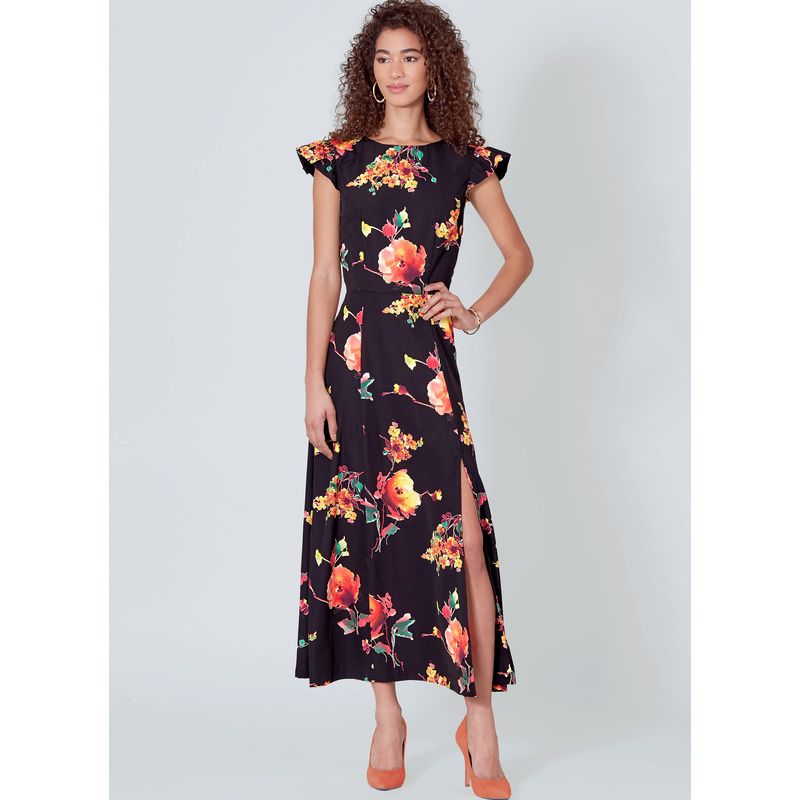 Patron McCall's 7971.A5 - Robes