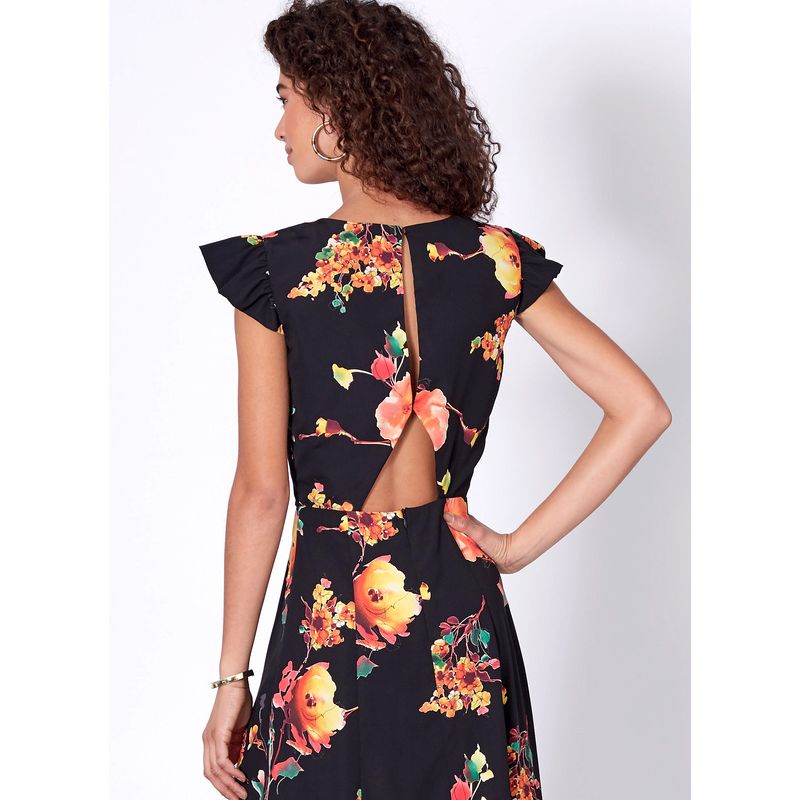 Patron McCall's 7971.A5 - Robes