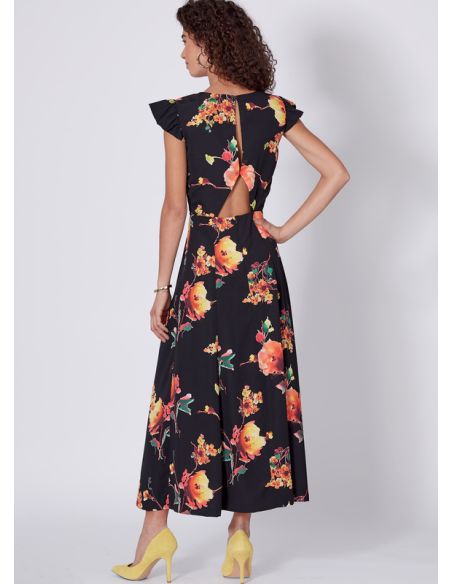 Patron McCall's 7971.A5 - Robes