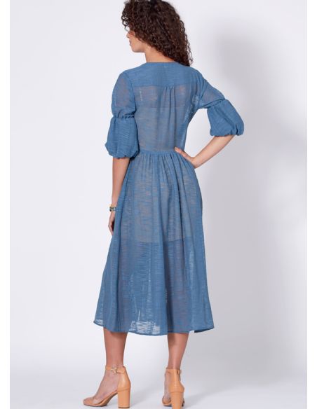 Patron McCall's 7974.A5 - Robes