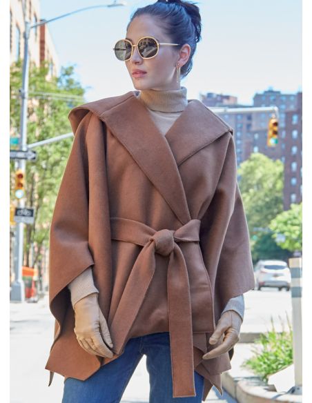 Patron McCall's 8029.Y - Capes