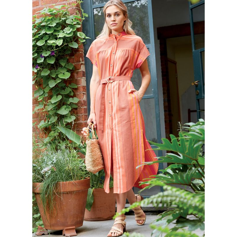 Patron McCall's 8030.A - Robes