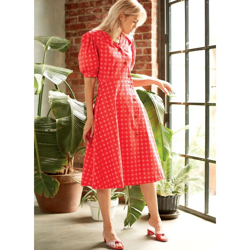 Patron McCall's 8036.A5 - Robes